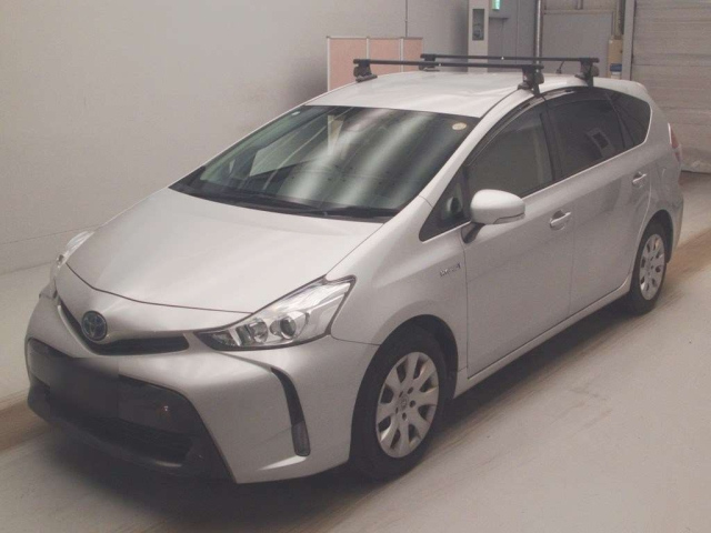 TOYOTA PRIUS — фото