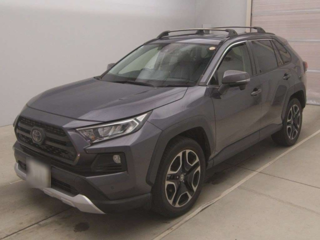 TOYOTA RAV4 — фото