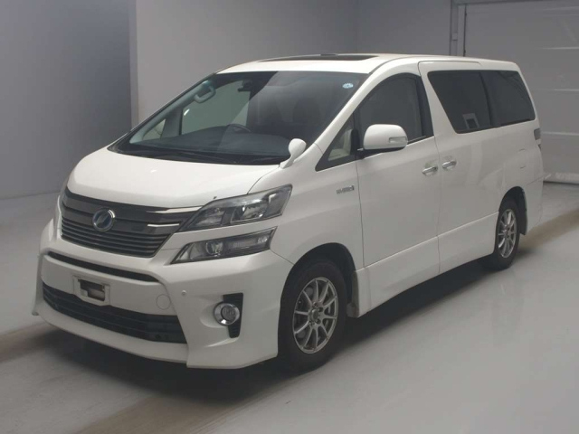 TOYOTA VELLFIRE — фото