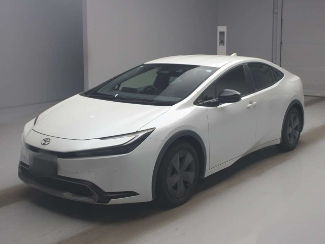 TOYOTA PRIUS — фото