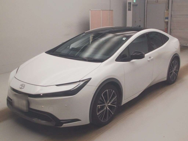 TOYOTA PRIUS — фото