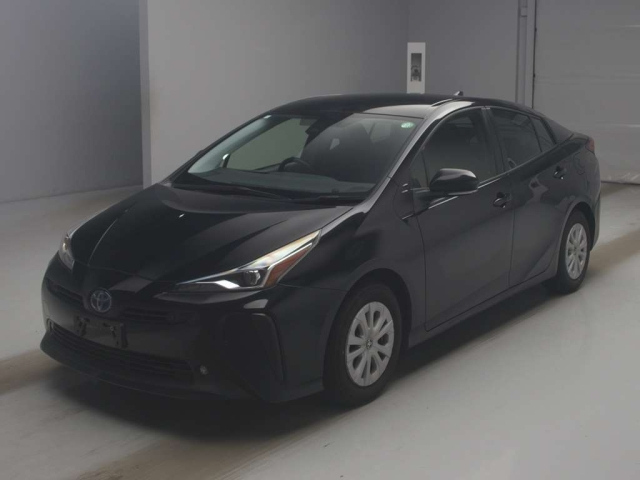 TOYOTA PRIUS — фото