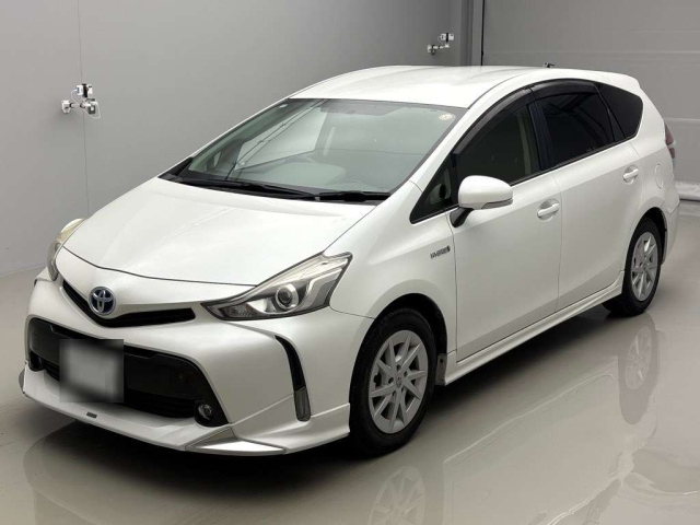 TOYOTA PRIUS — фото