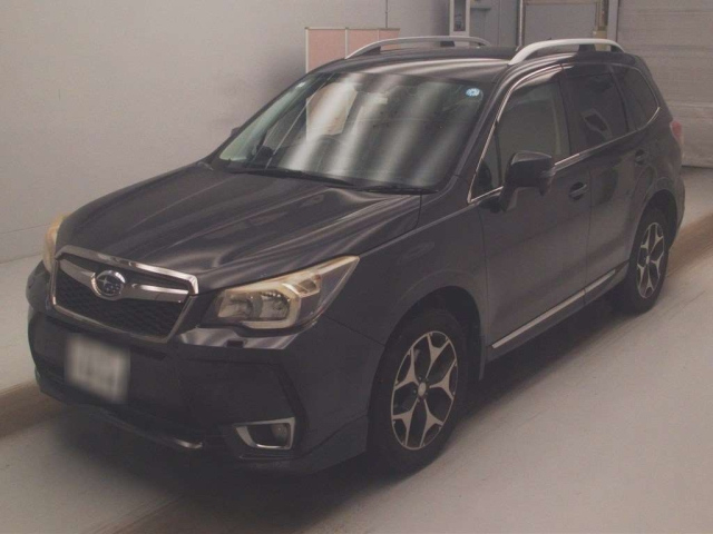 SUBARU FORESTER — фото