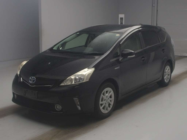 TOYOTA PRIUS — фото