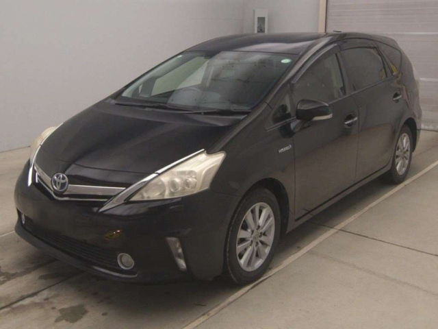 TOYOTA PRIUS — фото