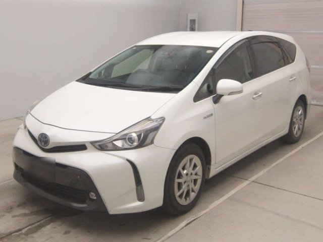 TOYOTA PRIUS — фото
