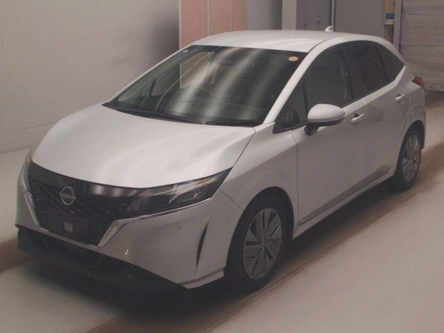 NISSAN NOTE — фото