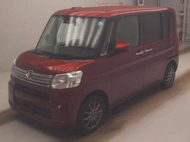 DAIHATSU TANTO — фото