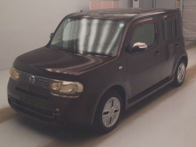 NISSAN CUBE — фото
