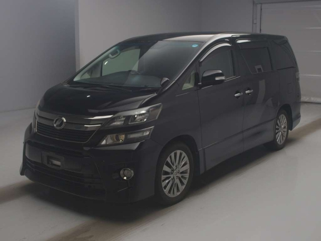 TOYOTA VELLFIRE — фото