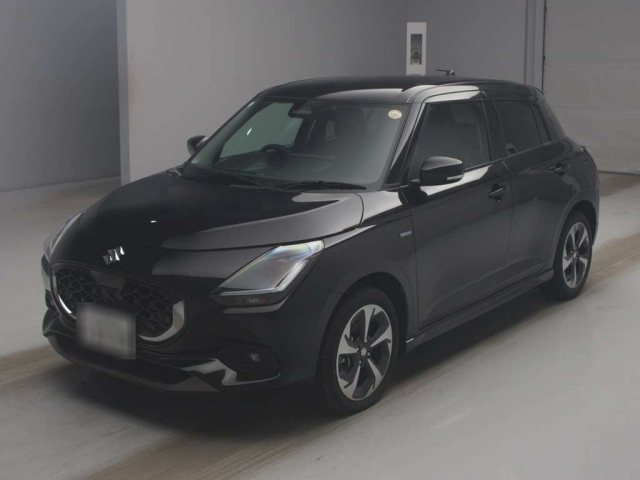SUZUKI SWIFT — фото