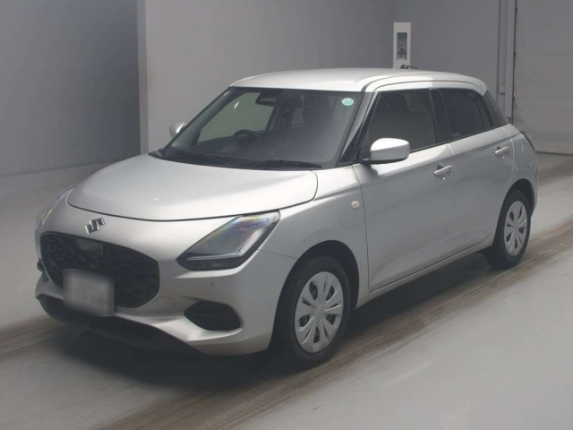 SUZUKI SWIFT — фото