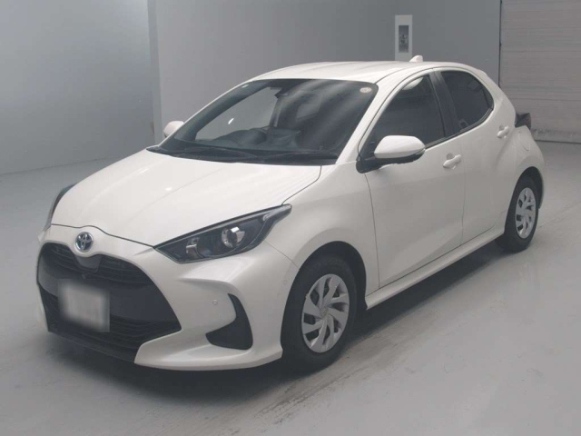 TOYOTA YARIS — фото
