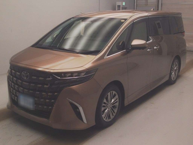 TOYOTA ALPHARD — фото
