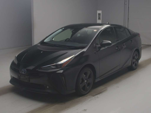 TOYOTA PRIUS — фото