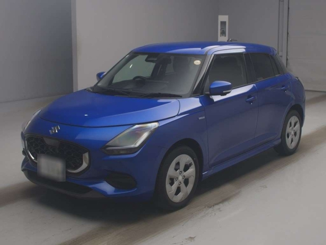 SUZUKI SWIFT — фото