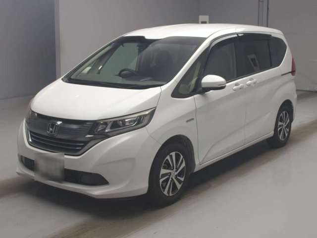 HONDA FREED — фото