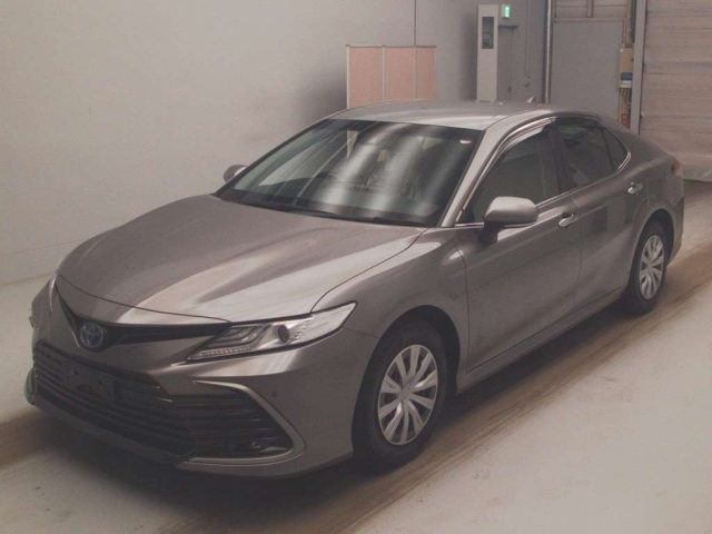 TOYOTA CAMRY — фото