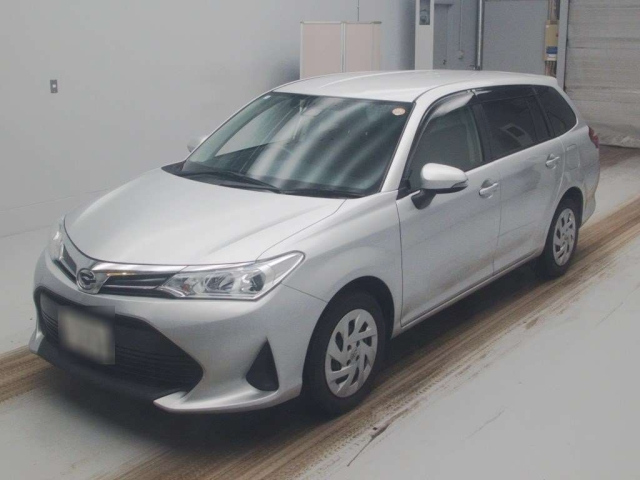 TOYOTA COROLLA — фото