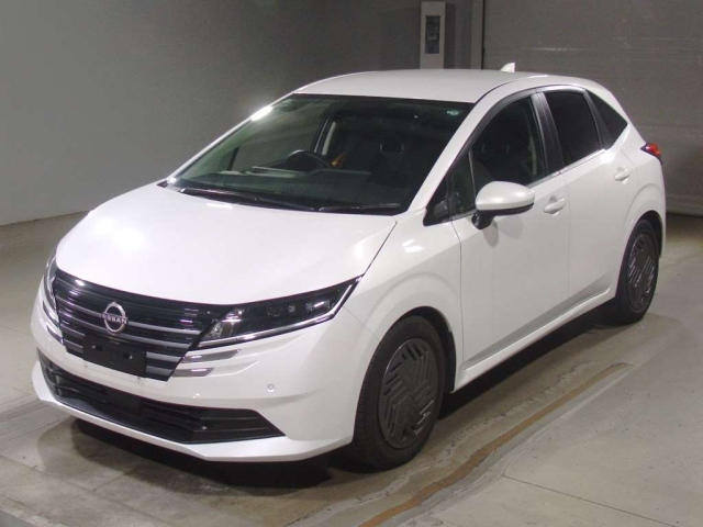 NISSAN NOTE — фото