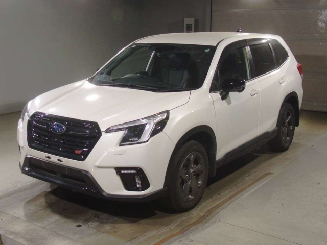 SUBARU FORESTER — фото