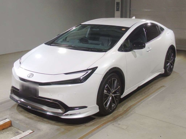 TOYOTA PRIUS — фото