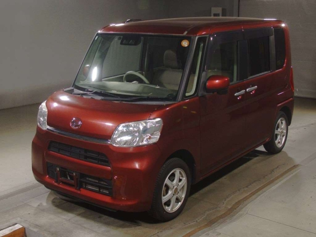 DAIHATSU TANTO — фото