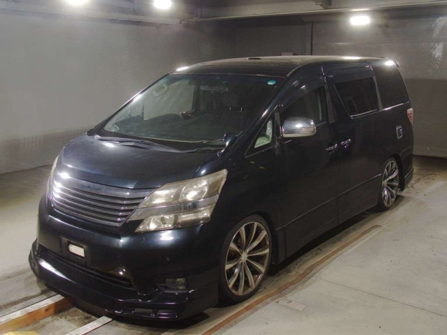 TOYOTA VELLFIRE — фото