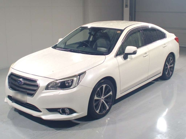 SUBARU LEGACY — фото