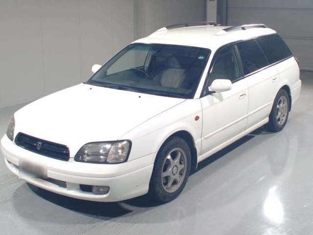 SUBARU LEGACY — фото