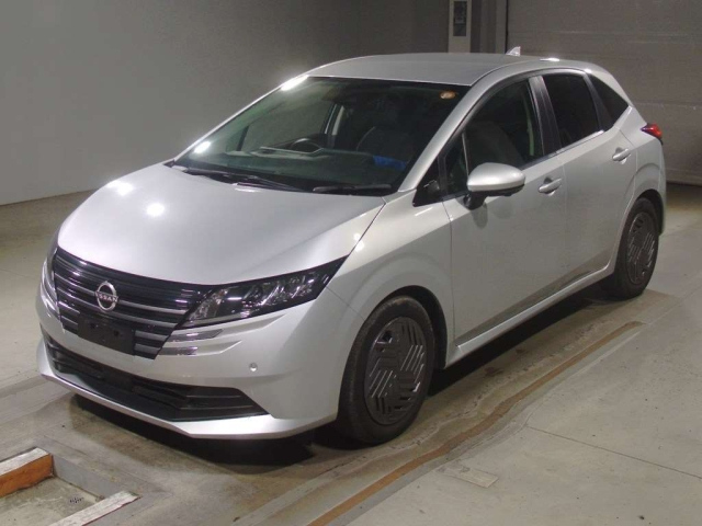 NISSAN NOTE — фото