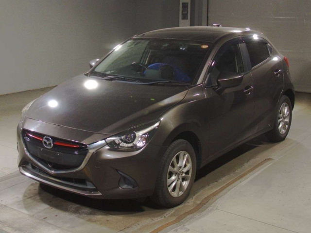 MAZDA DEMIO — фото