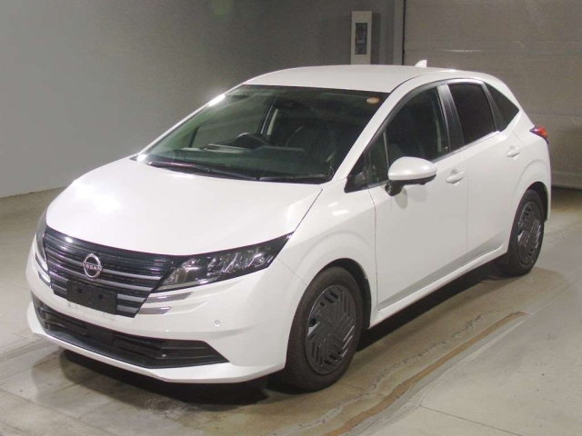 NISSAN NOTE — фото