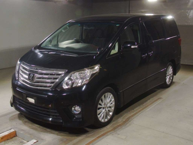 TOYOTA ALPHARD — фото