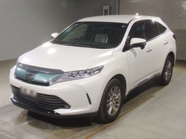 TOYOTA HARRIER — фото