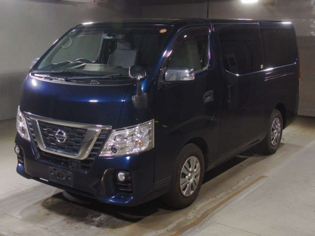 NISSAN CARAVAN — фото