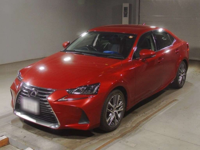 LEXUS IS — фото