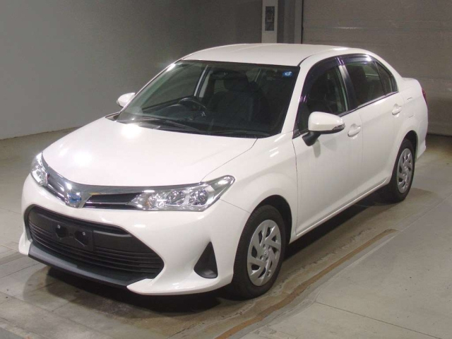 TOYOTA COROLLA — фото