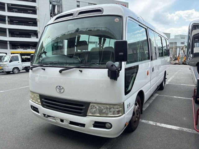 TOYOTA COASTER — фото