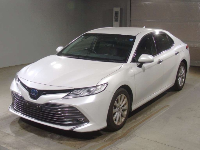 TOYOTA CAMRY — фото
