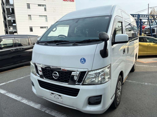 NISSAN CARAVAN — фото