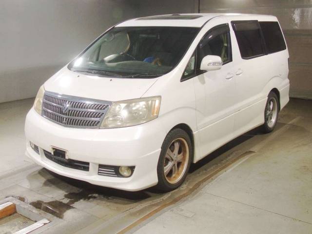 TOYOTA ALPHARD — фото