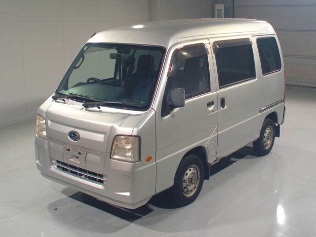 SUBARU SAMBAR — фото