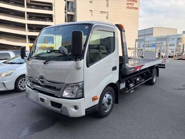 HINO DUTRO — фото