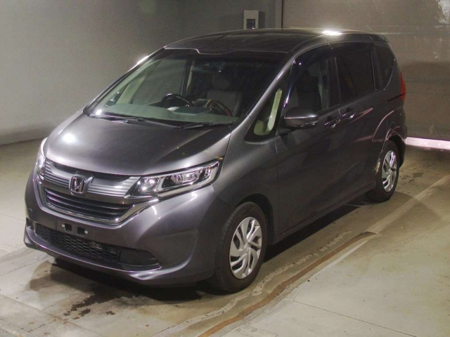 HONDA FREED — фото