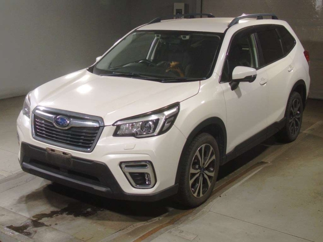 SUBARU FORESTER — фото
