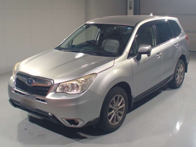 SUBARU FORESTER — фото