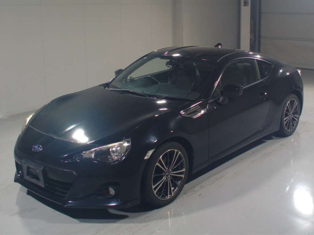 SUBARU BRZ — фото