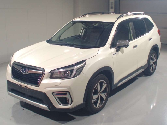 SUBARU FORESTER — фото